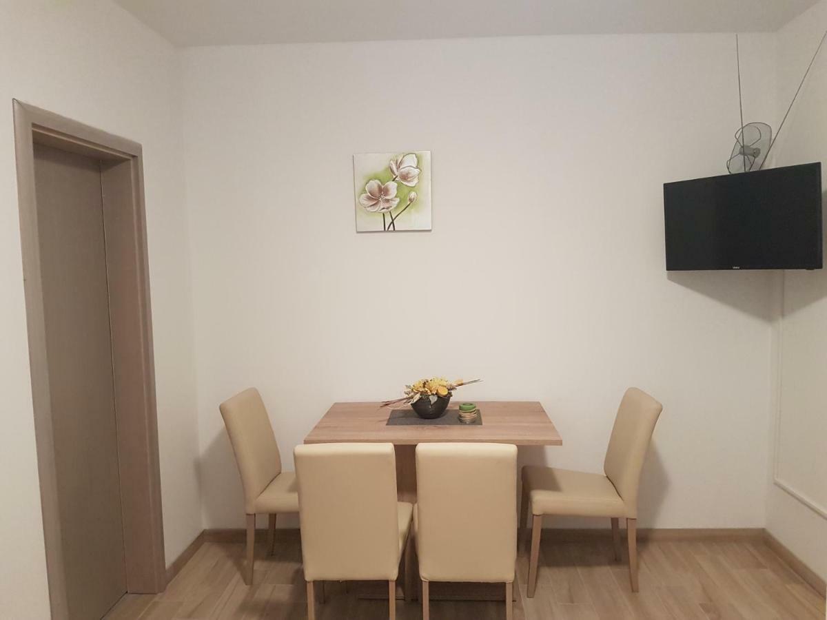 Privatni Smjestaj Most Otocac Luaran gambar